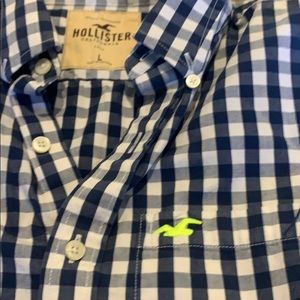 Hollister mens button up collars shirt large